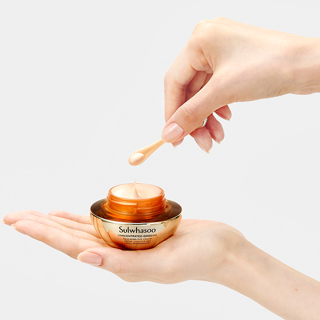 Concentrated Ginseng Renewing Eye Cream